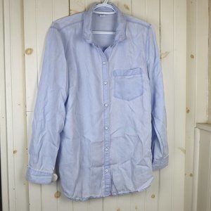 Old Navy Light Blue Soft Button Down Top